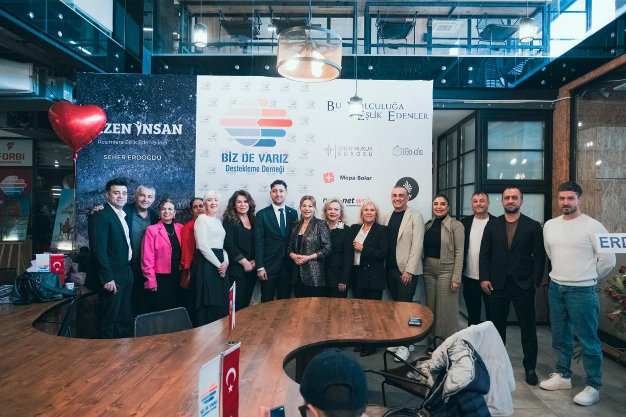 KOKTEYL VE SERGİ AÇILIŞI